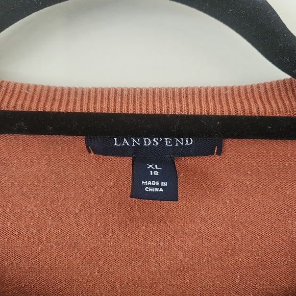 Land's End Cardigan - Picture 2 of 6